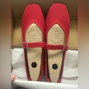 Vivaia shoes size US 10